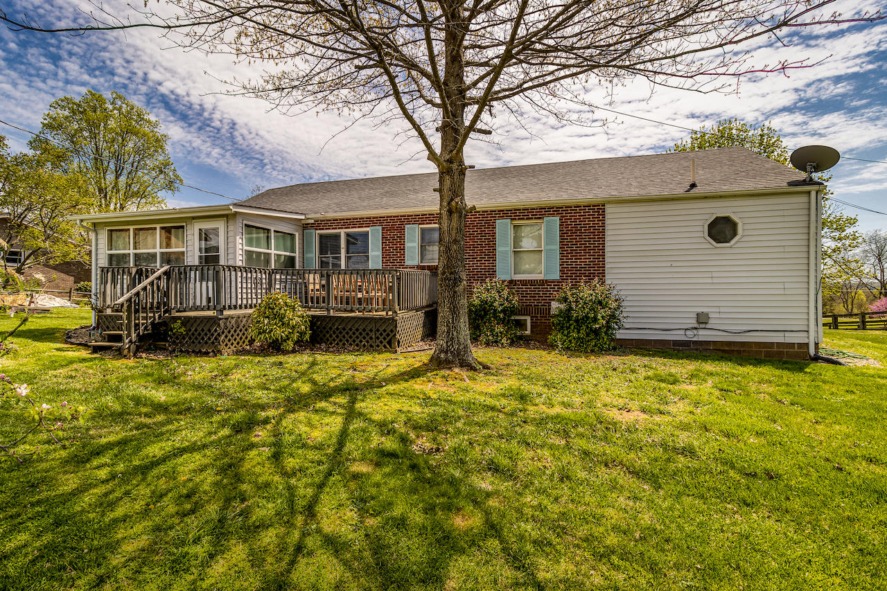 341 Fulton Road Harrogate, TN 37752 - Photo 5 of 20 _MG_1662-HDR-Edit