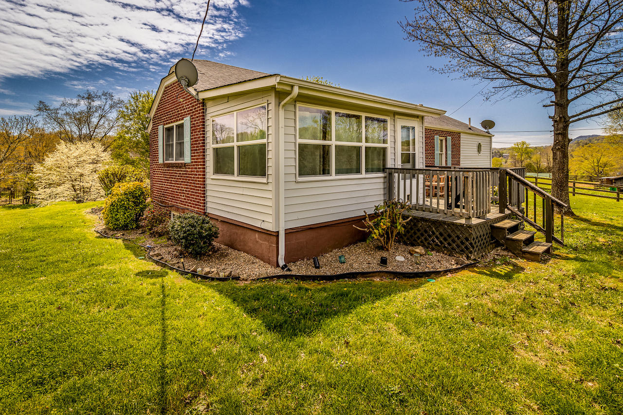 341 Fulton Road Harrogate, TN 37752 - Photo 6 of 20 _MG_1669-HDR-Edit