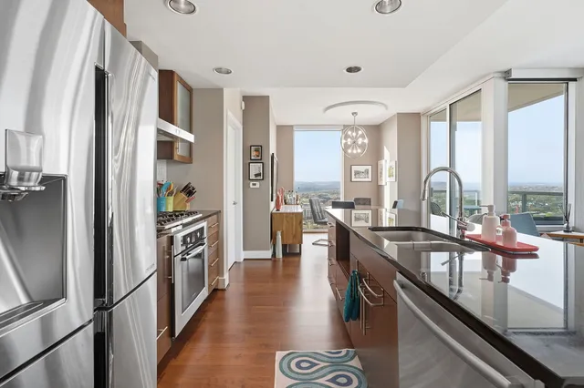 $759,000 | 300 Bowie Street, Unit 2805, Austin, TX 78703