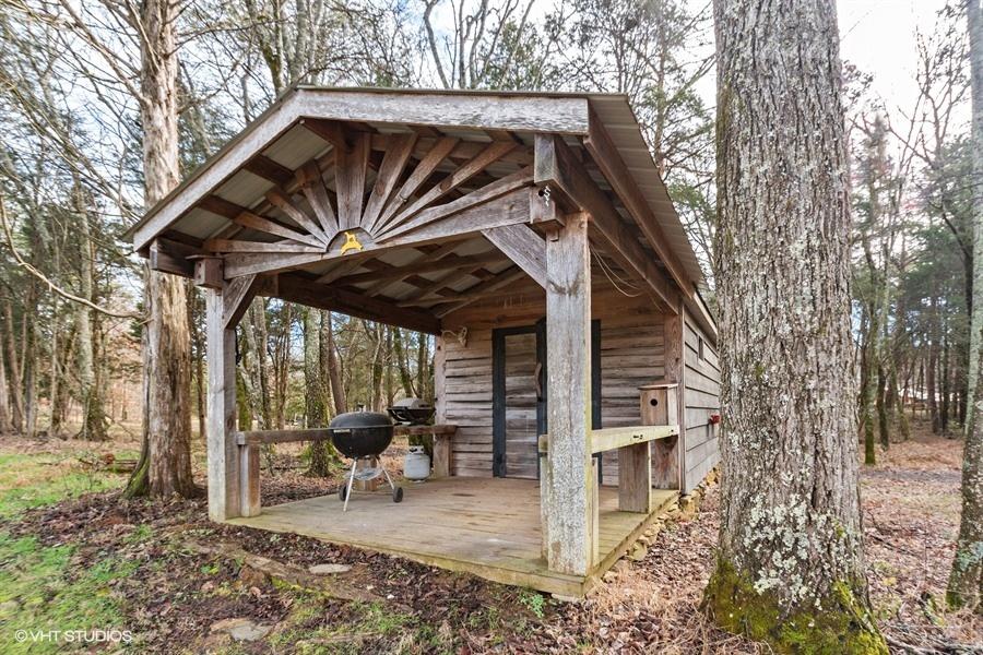792 Haynes Road Dandridge, TN 37725 - Photo 22 of 25 02_792HaynesRd_2002_LowRes