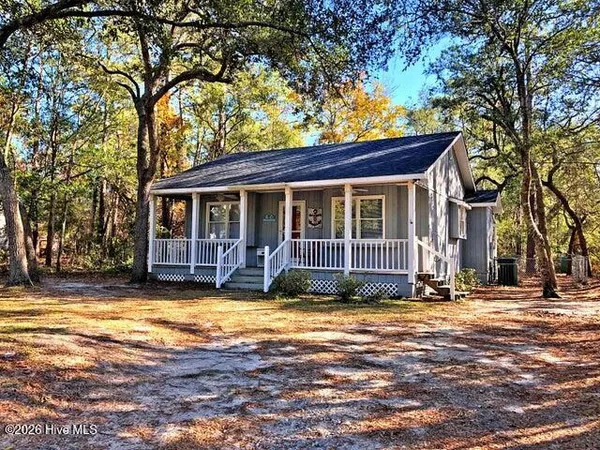 $385,000 | 114 Northwest 23rd Street, Oak Island, NC 28465