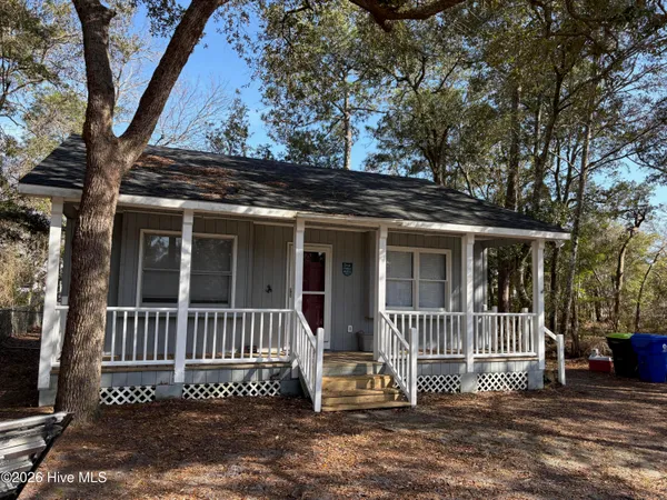 $385,000 | 114 Northwest 23rd Street, Oak Island, NC 28465