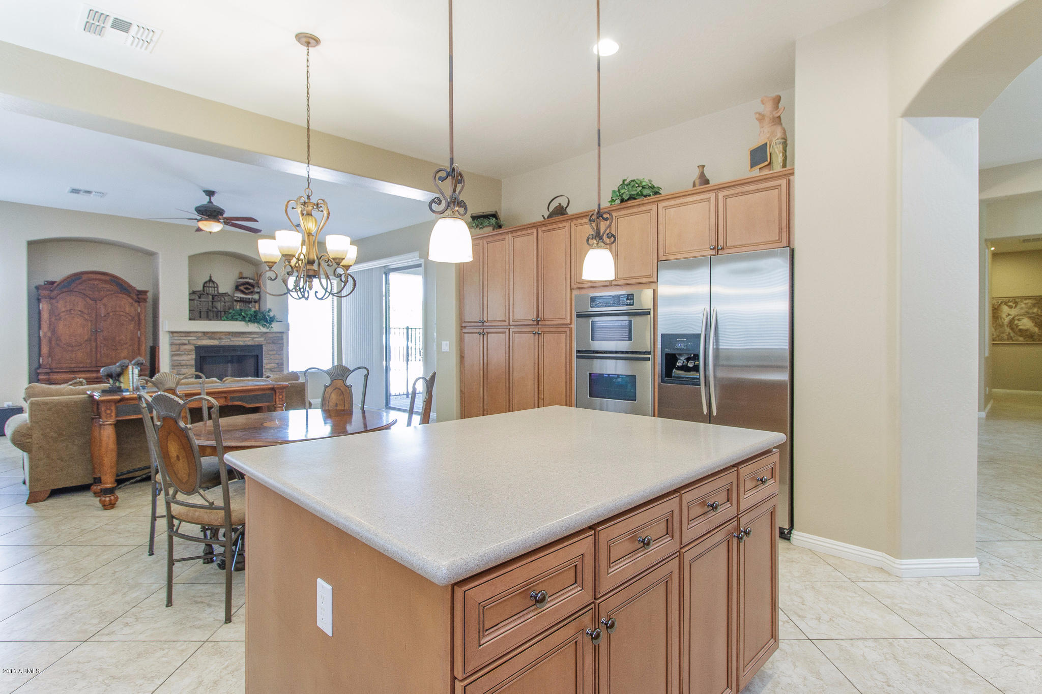 614 East Hopkins Road Gilbert, AZ 85295 - Photo 10 of 46 10) KITCHEN