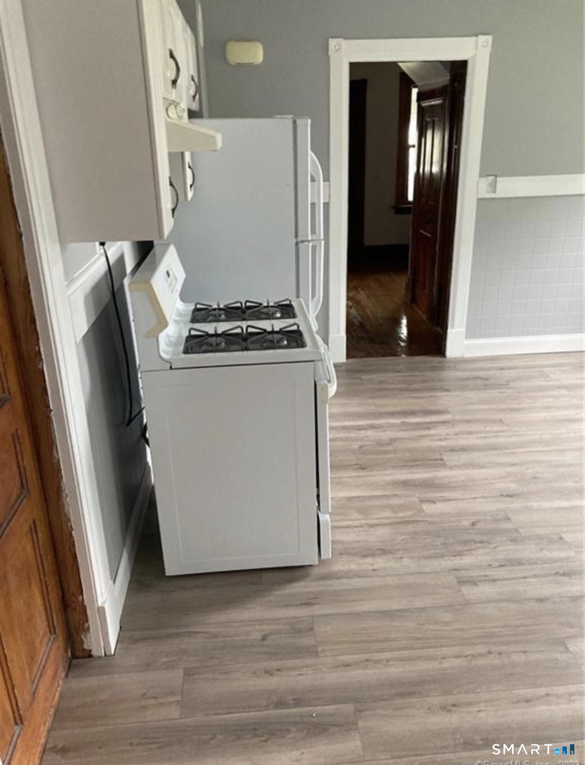 20 Pleasant Street Windsor Locks, CT 06096 - Photo 15 of 30