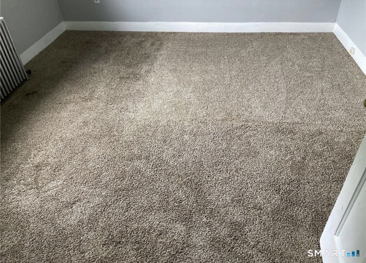 20 Pleasant Street Windsor Locks, CT 06096 - Photo 19 of 30