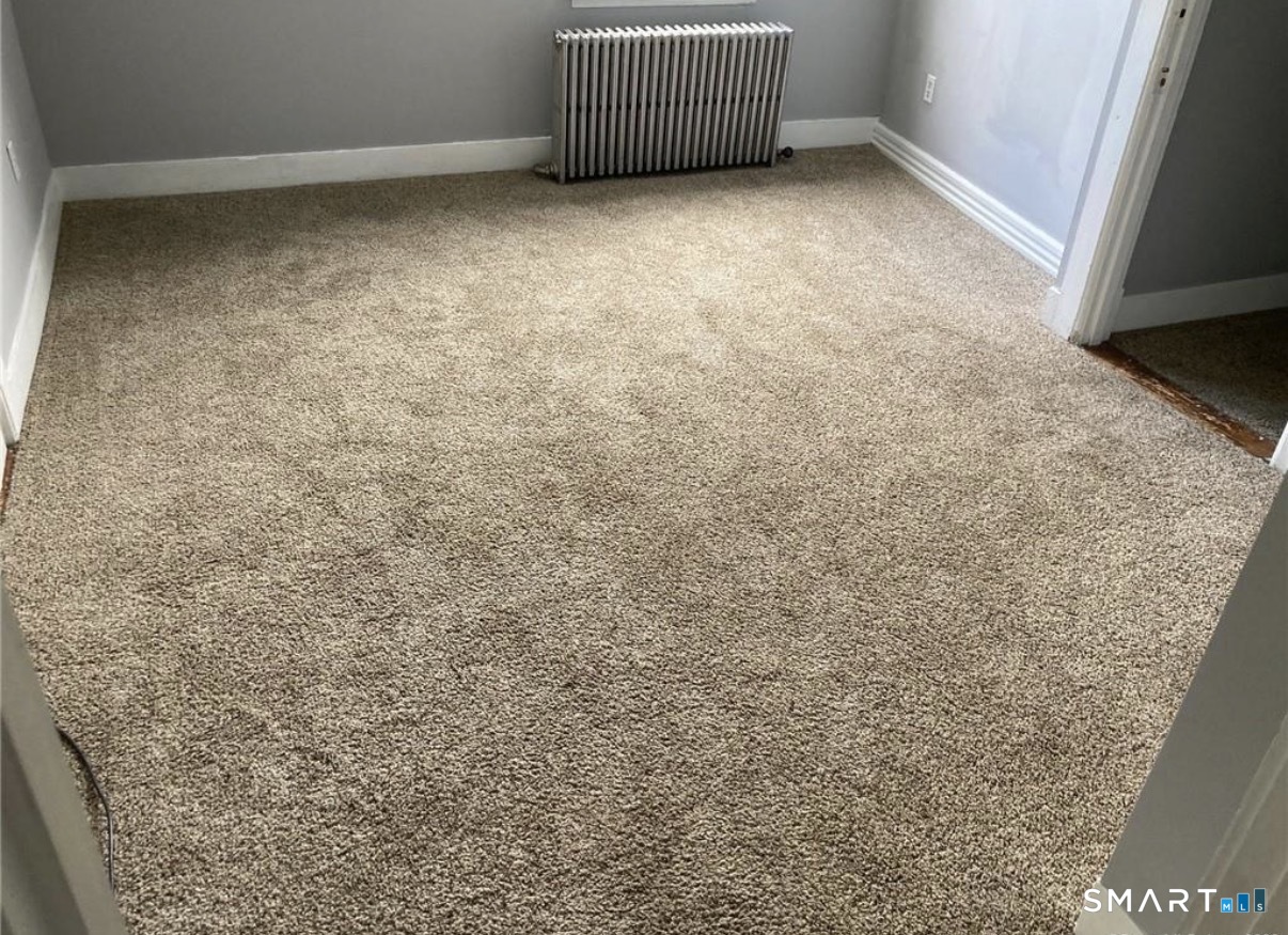 20 Pleasant Street Windsor Locks, CT 06096 - Photo 22 of 30