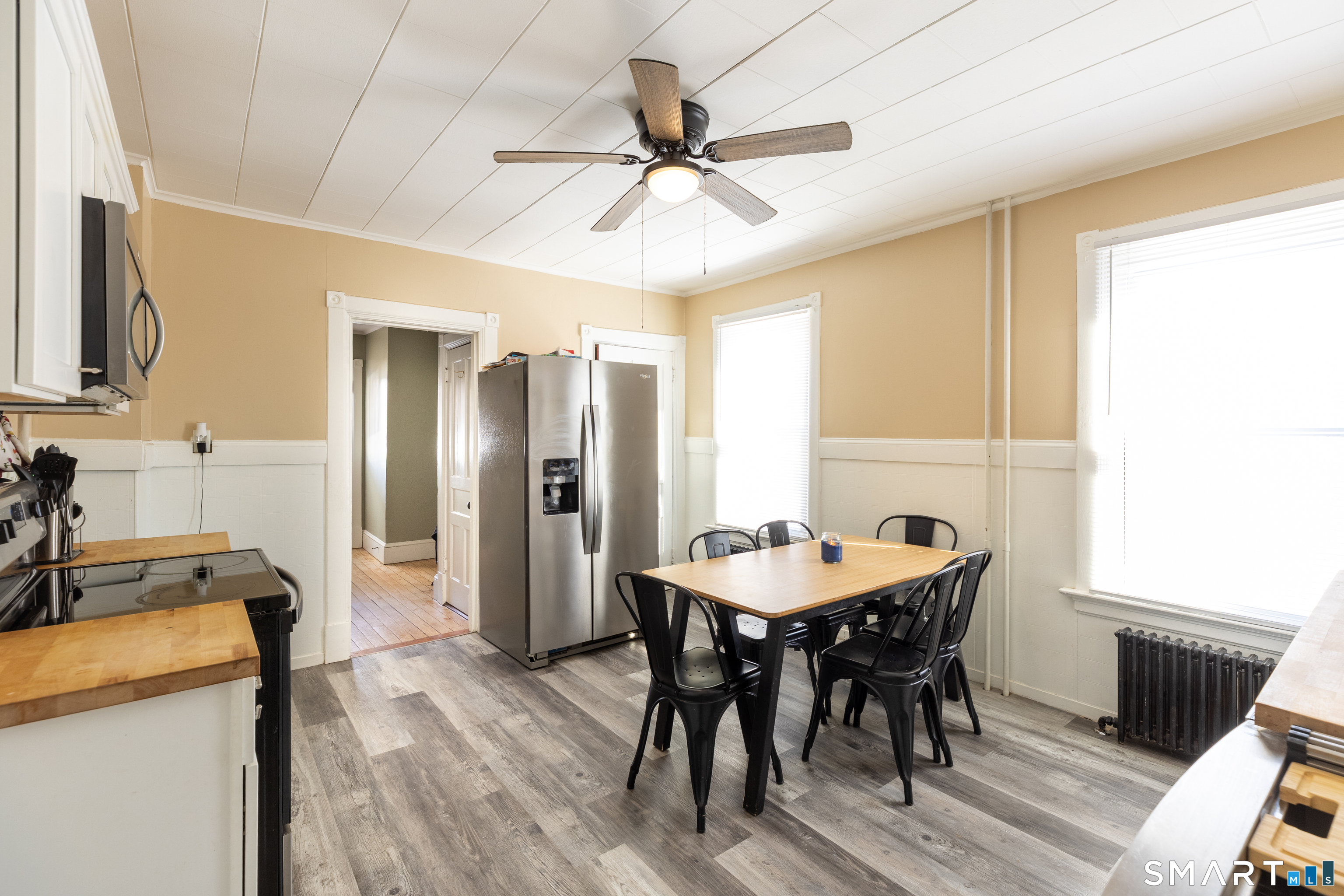 20 Pleasant Street Windsor Locks, CT 06096 - Photo 4 of 30