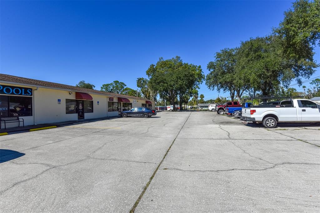 703 South State Street Bunnell, FL 32110 - Photo 5 of 25