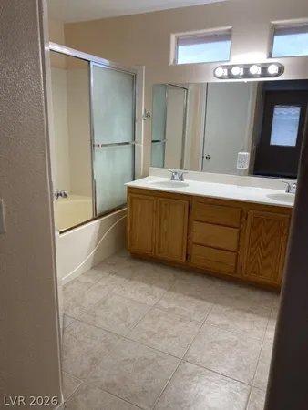 $2,200 | 11056 Piedmont Valley Avenue, Las Vegas, NV 89144