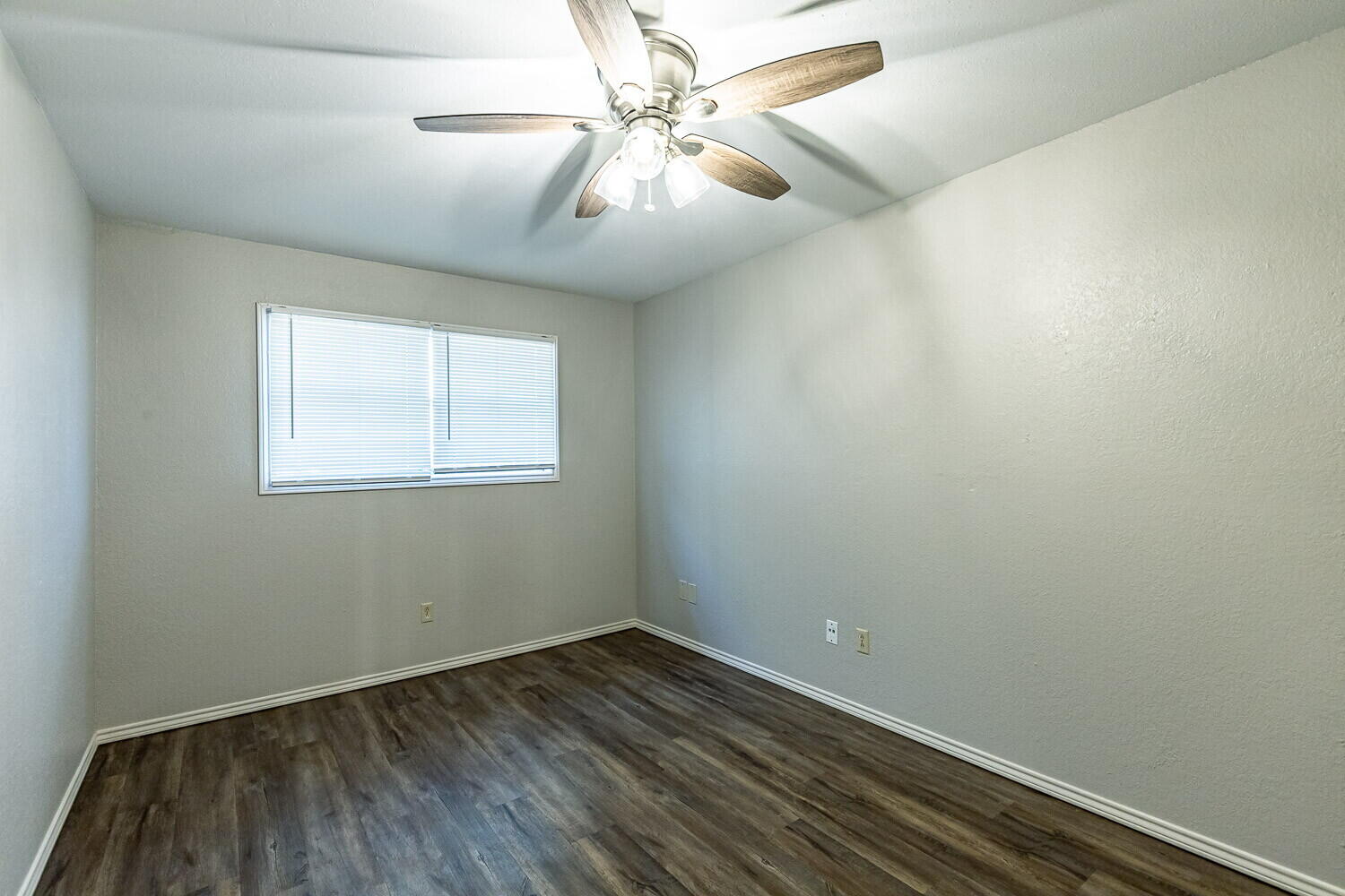 7005 Geneva Avenue, Unit B Lubbock, TX 79413 - Photo 18 of 24 7005 B Geneva-38