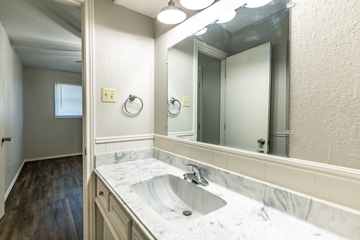 7005 Geneva Avenue, Unit B Lubbock, TX 79413 - Photo 20 of 24 7005 B Geneva-40