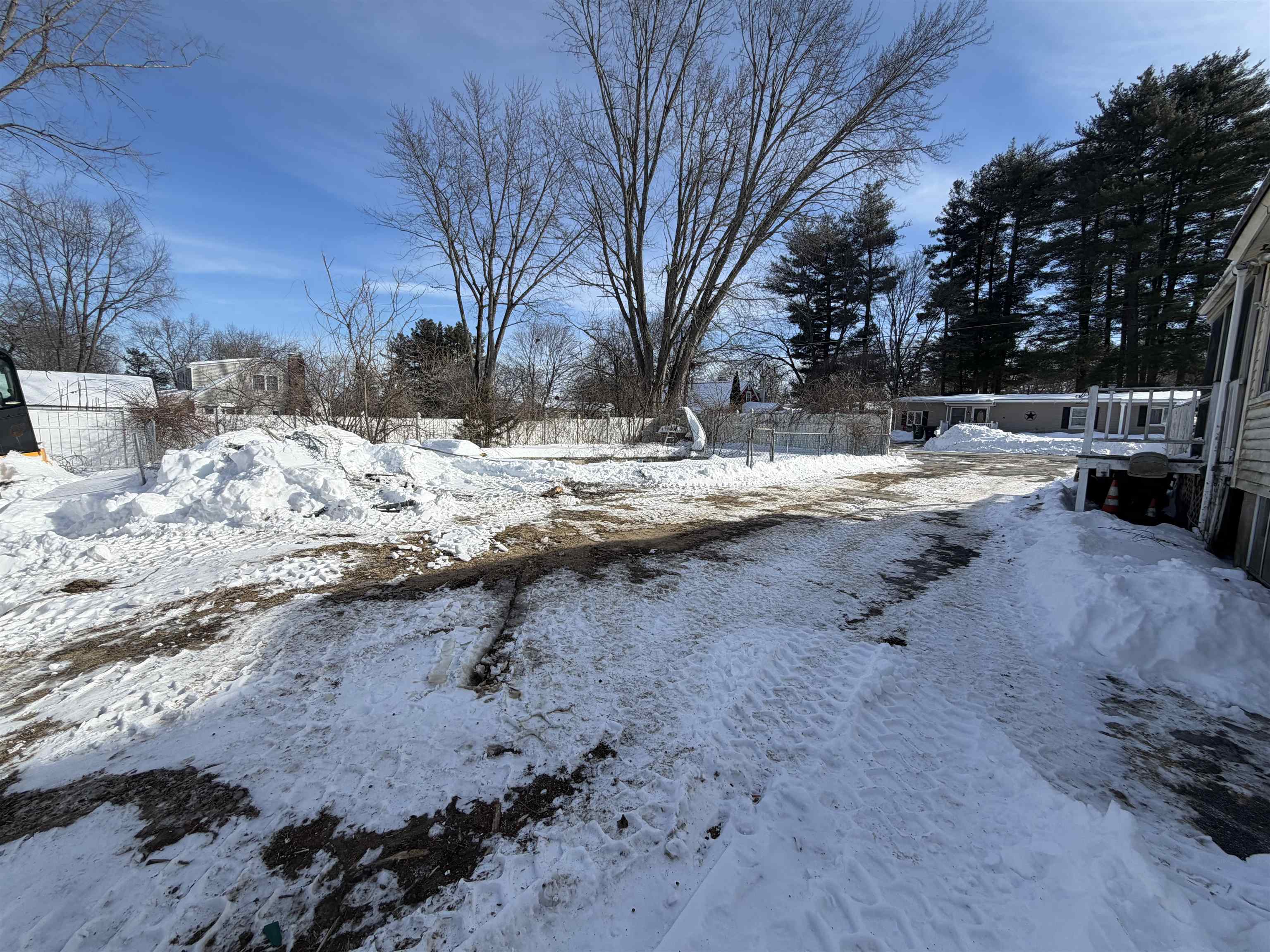 38 Bell Street Nashua, NH 03064 - Photo 7 of 20