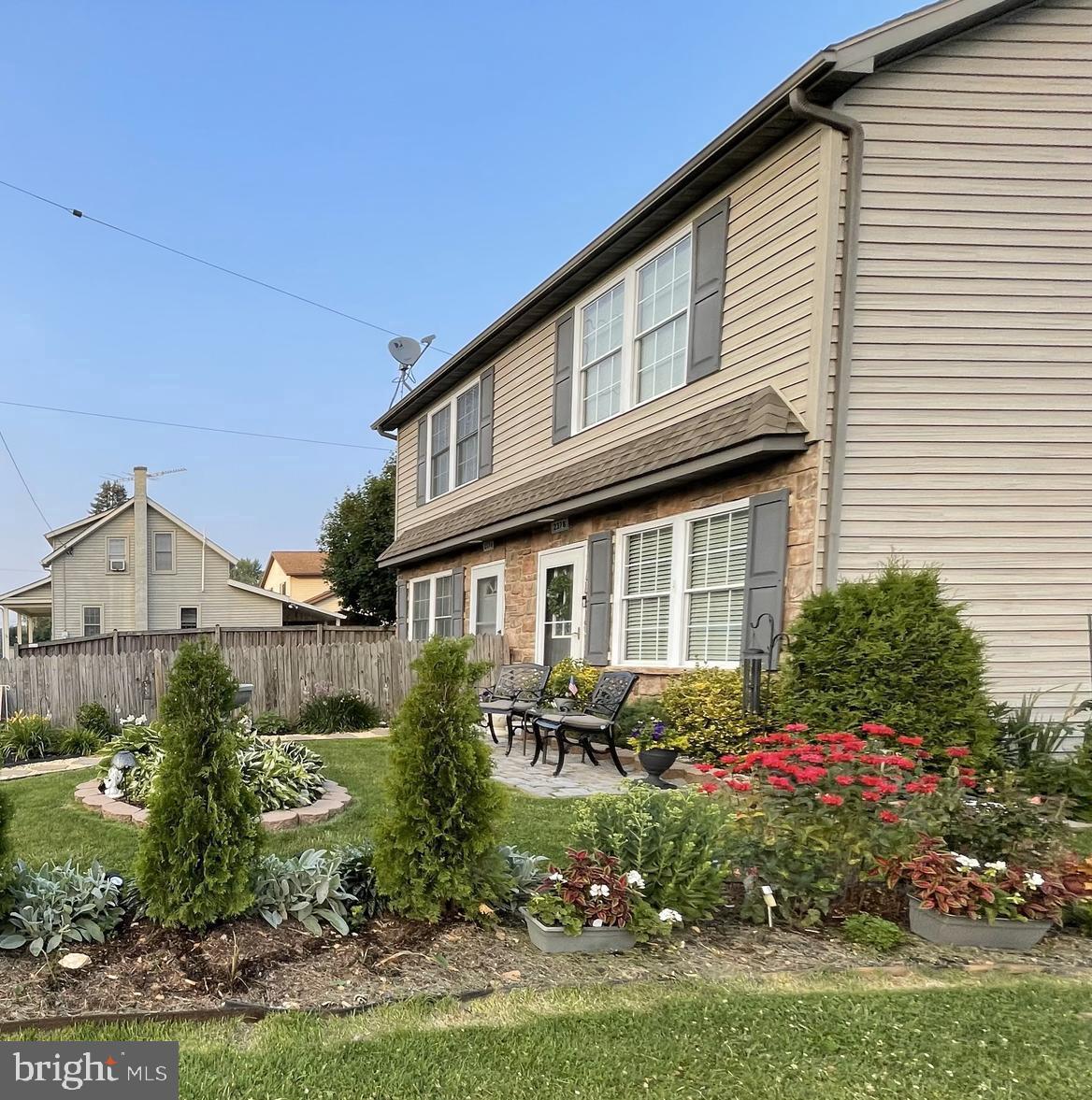 2378 Grandview Road Hanover, PA 17331 - Photo 2 of 32