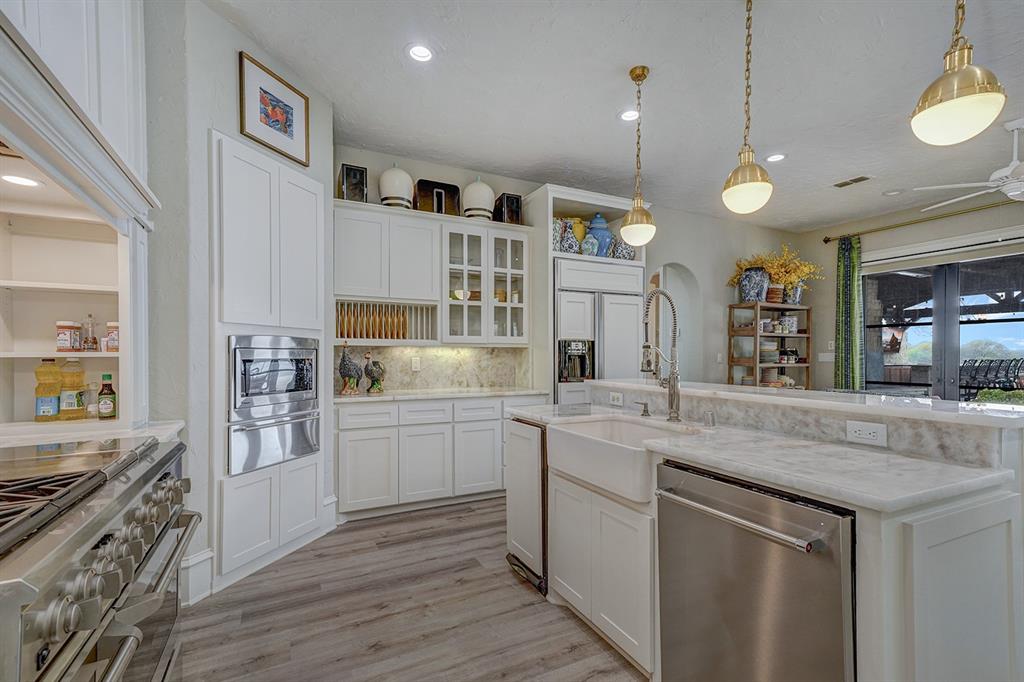 145 Lakeside Lane Gainesville, TX 76240 - Photo 17 of 39