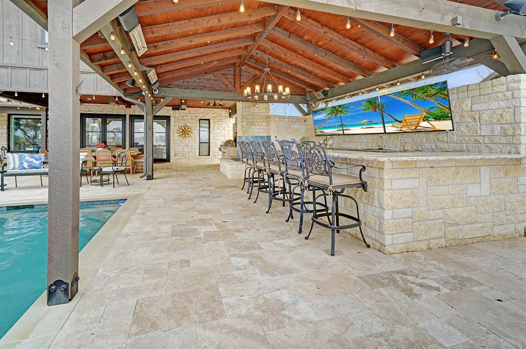 145 Lakeside Lane Gainesville, TX 76240 - Photo 8 of 39