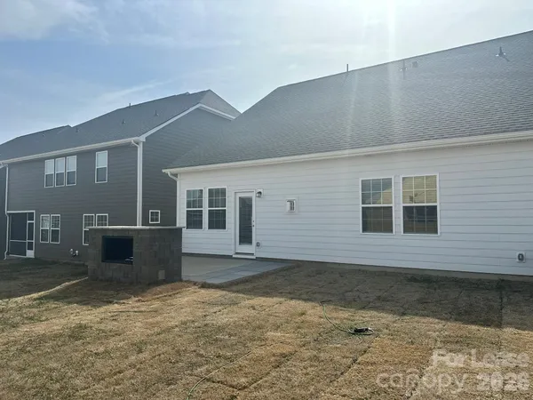 $3,100 | 1403 Caracara Court, Belmont, NC 28012