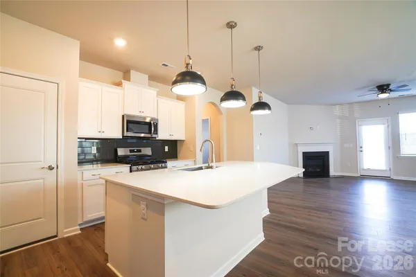 $3,100 | 1403 Caracara Court, Belmont, NC 28012