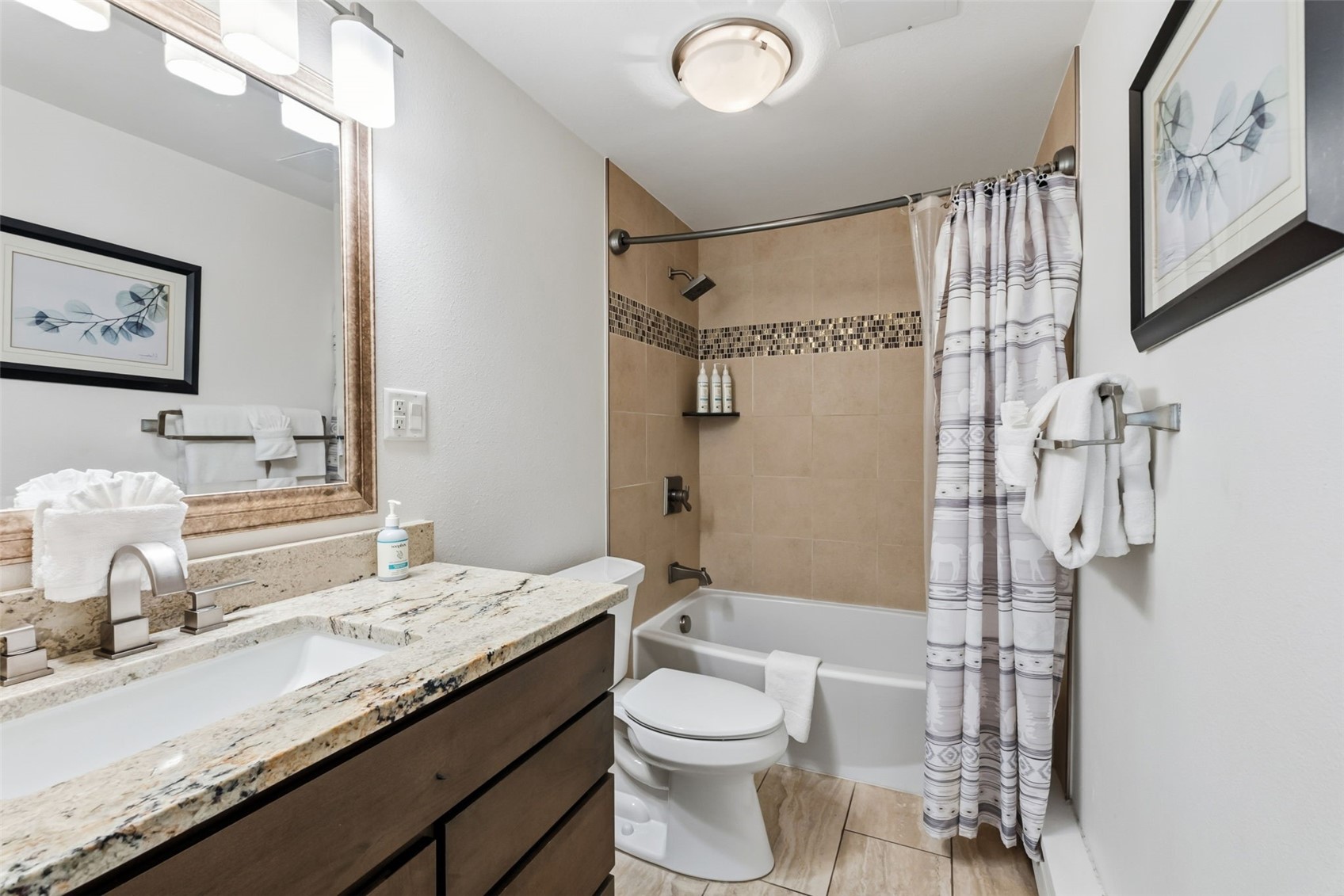 401 West La Bonte Street, Unit 202 Dillon, CO 80435 - Photo 22 of 43 Master Bath