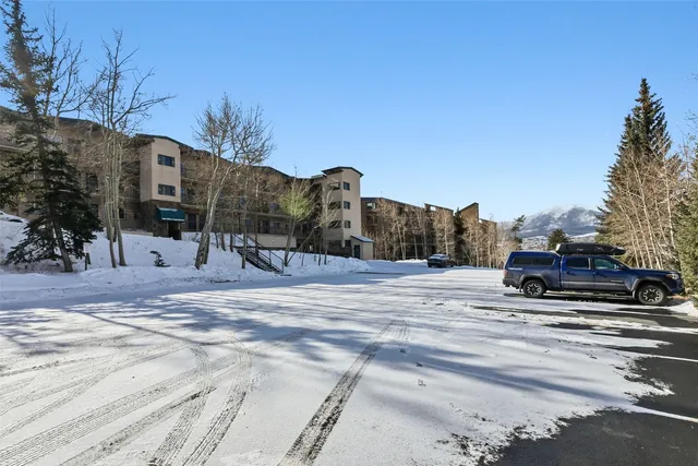 $685,000 | 401 West La Bonte Street, Unit 202, Dillon, CO 80435