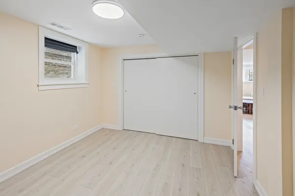 $1,900 | 5219 West Deming Place, Unit G, Chicago, IL 60639