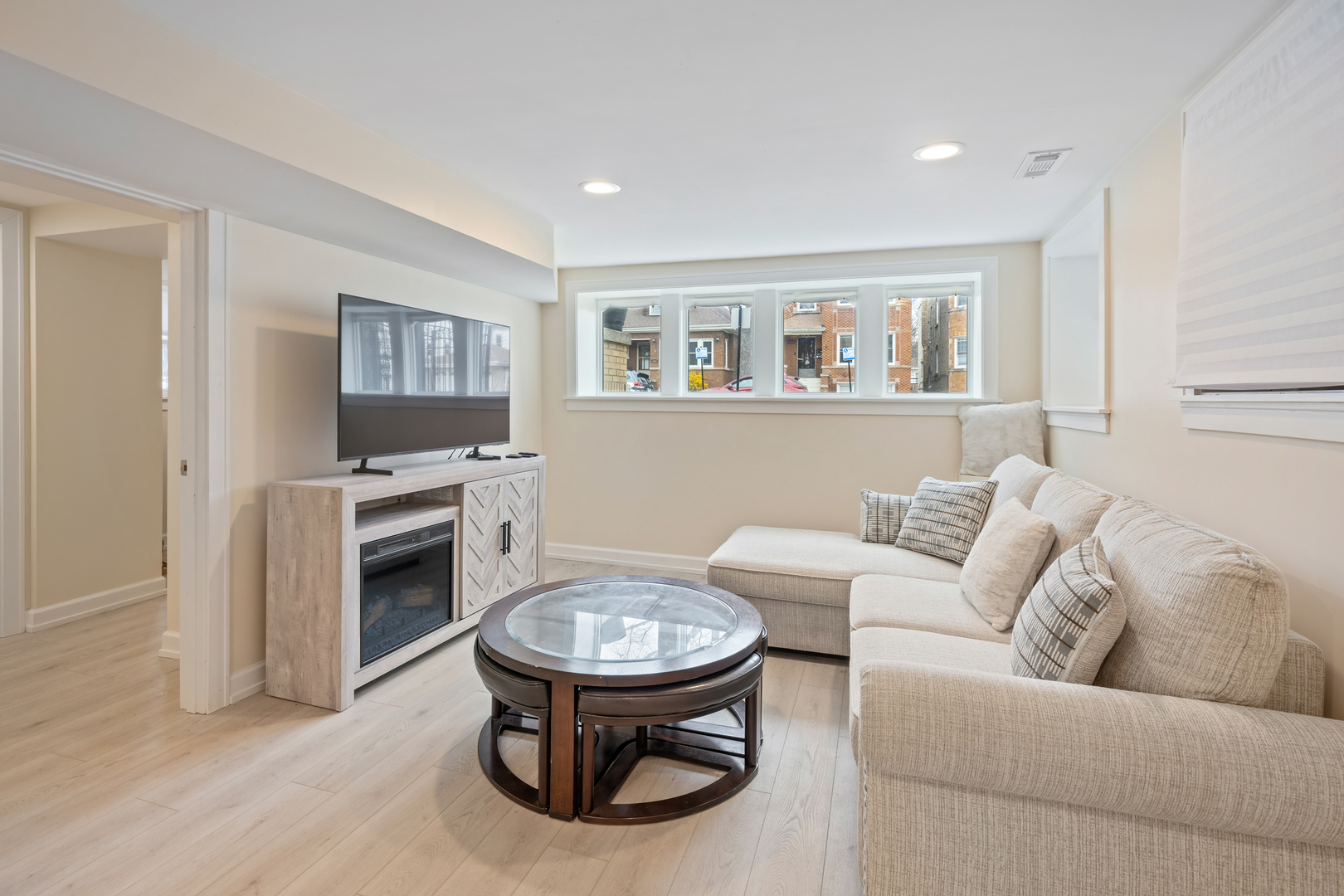 5219 West Deming Place, Unit G Chicago, IL 60639 - Photo 7 of 17