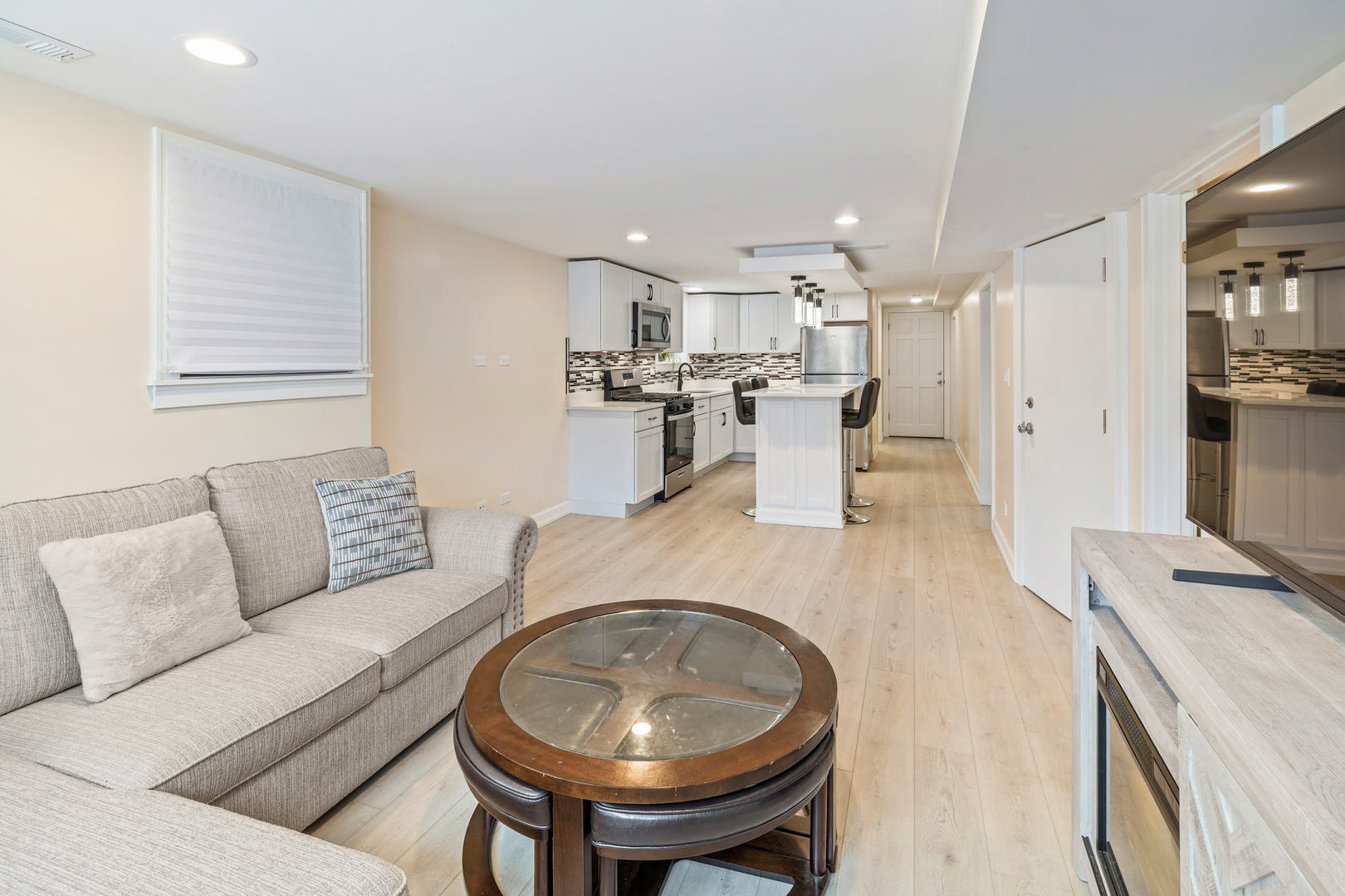 5219 West Deming Place, Unit G Chicago, IL 60639 - Photo 9 of 17