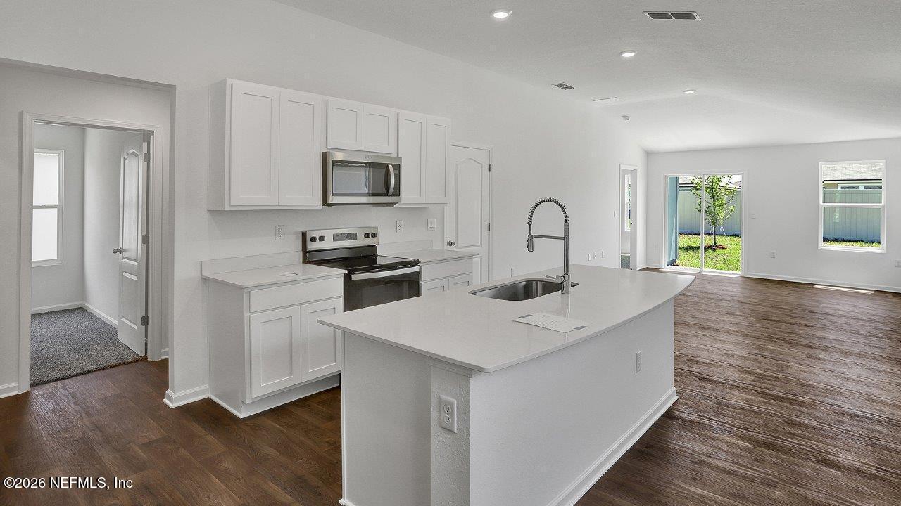 31 Divot Place Bunnell, FL 32110 - Photo 4 of 57 Untitled-1_0000_Kitchen 2