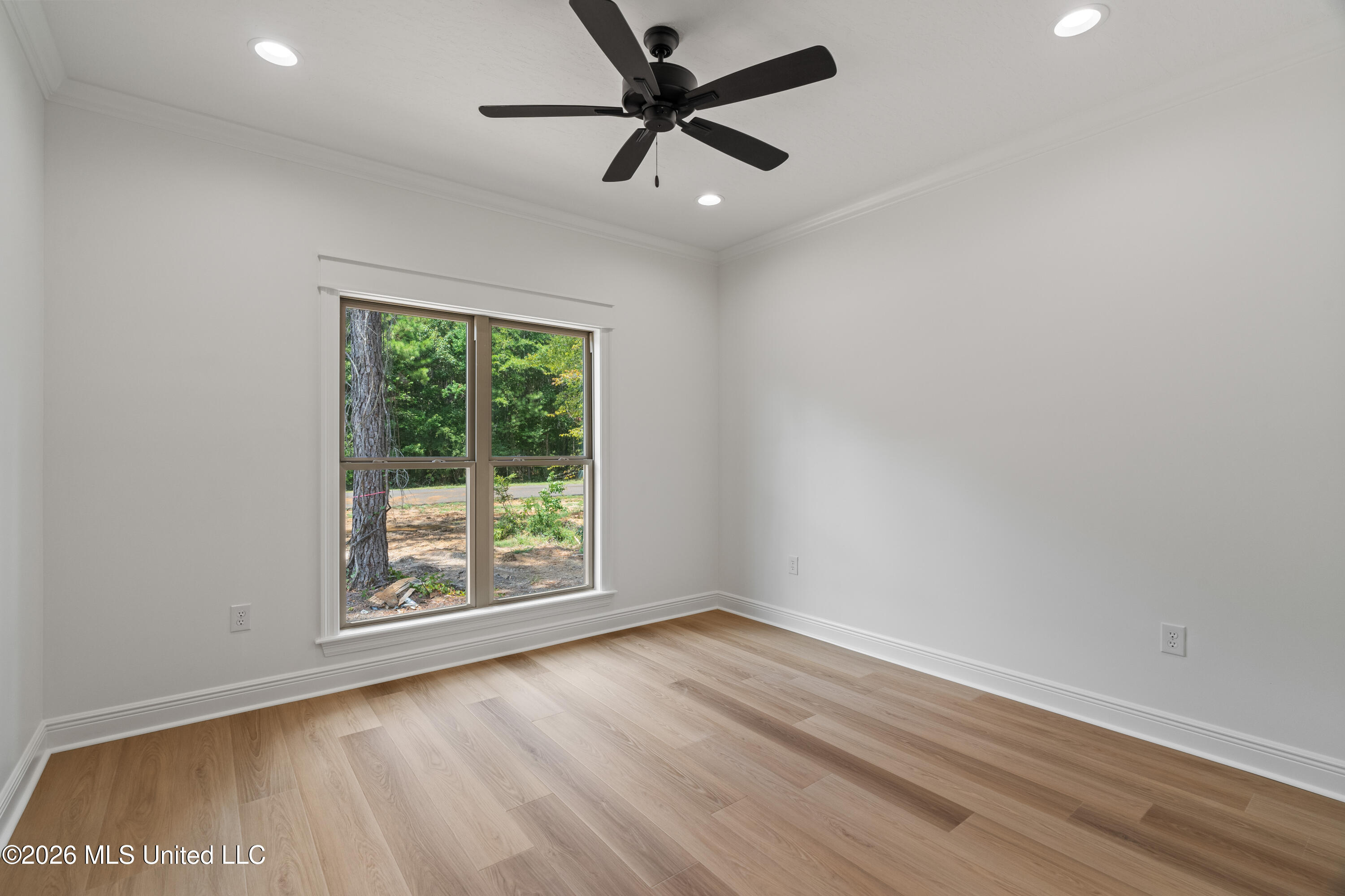 6 Shadow Ridge Drive Laurel, MS 39443 - Photo 29 of 44 6_Shadow_Ridge_Dr-40