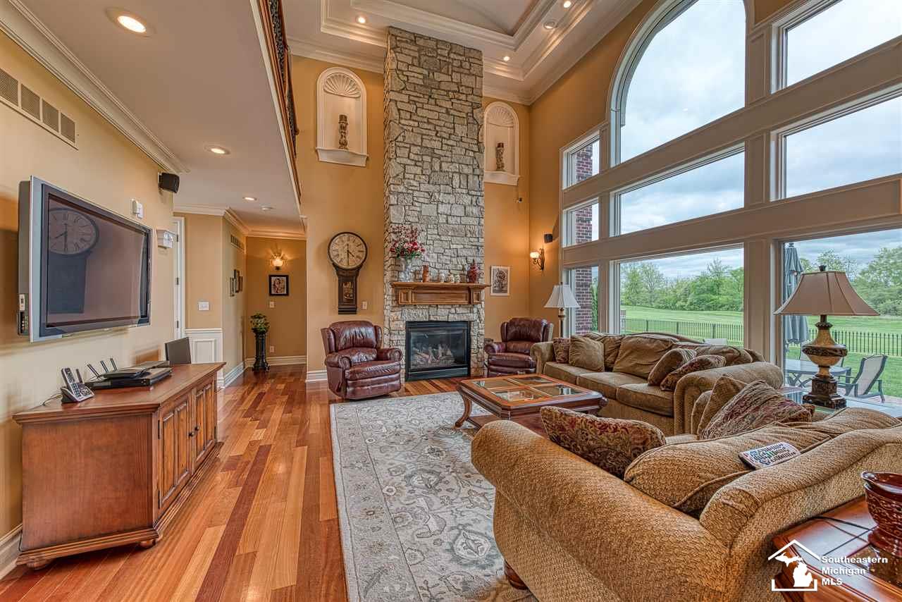 1055 Abbey Road Monroe, MI 48161 - Photo 6 of 45