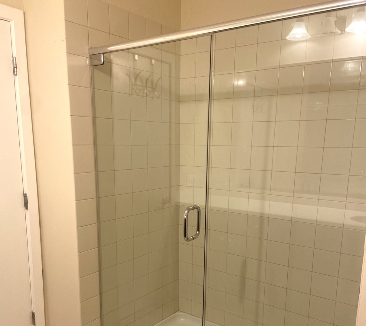450 Village Center Drive, Unit 302 Burr Ridge, IL 60527 - Photo 13 of 19