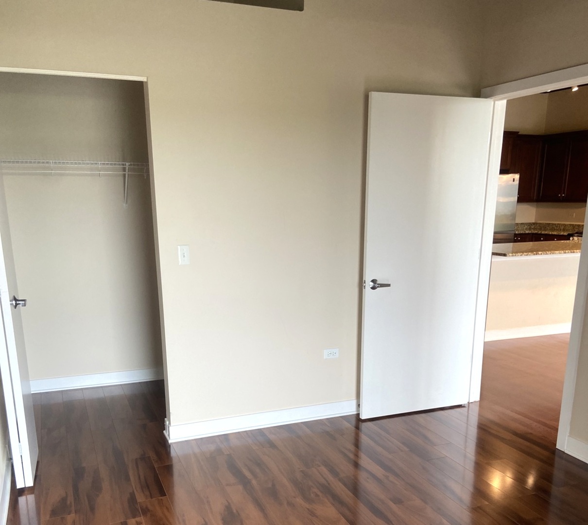 450 Village Center Drive, Unit 302 Burr Ridge, IL 60527 - Photo 15 of 19