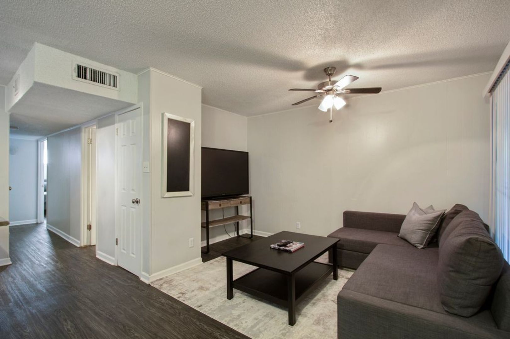 2900 Cole Street, Unit 311 Austin, TX 78705 - Photo 3 of 9