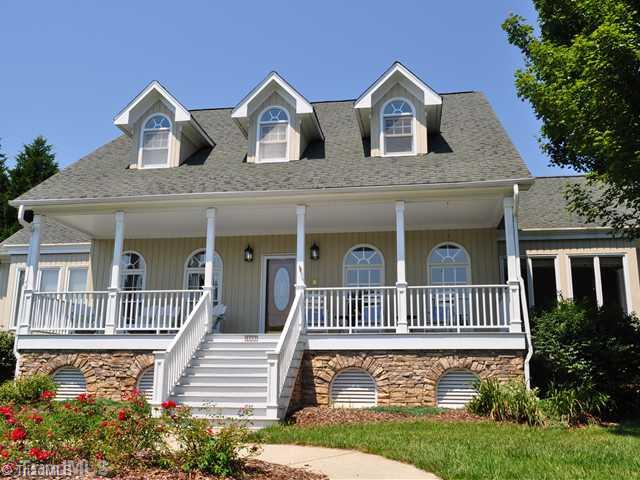 6005 Beckenham Way Oak Ridge, NC 27310 - Photo 1 of 16 Exterior Front.