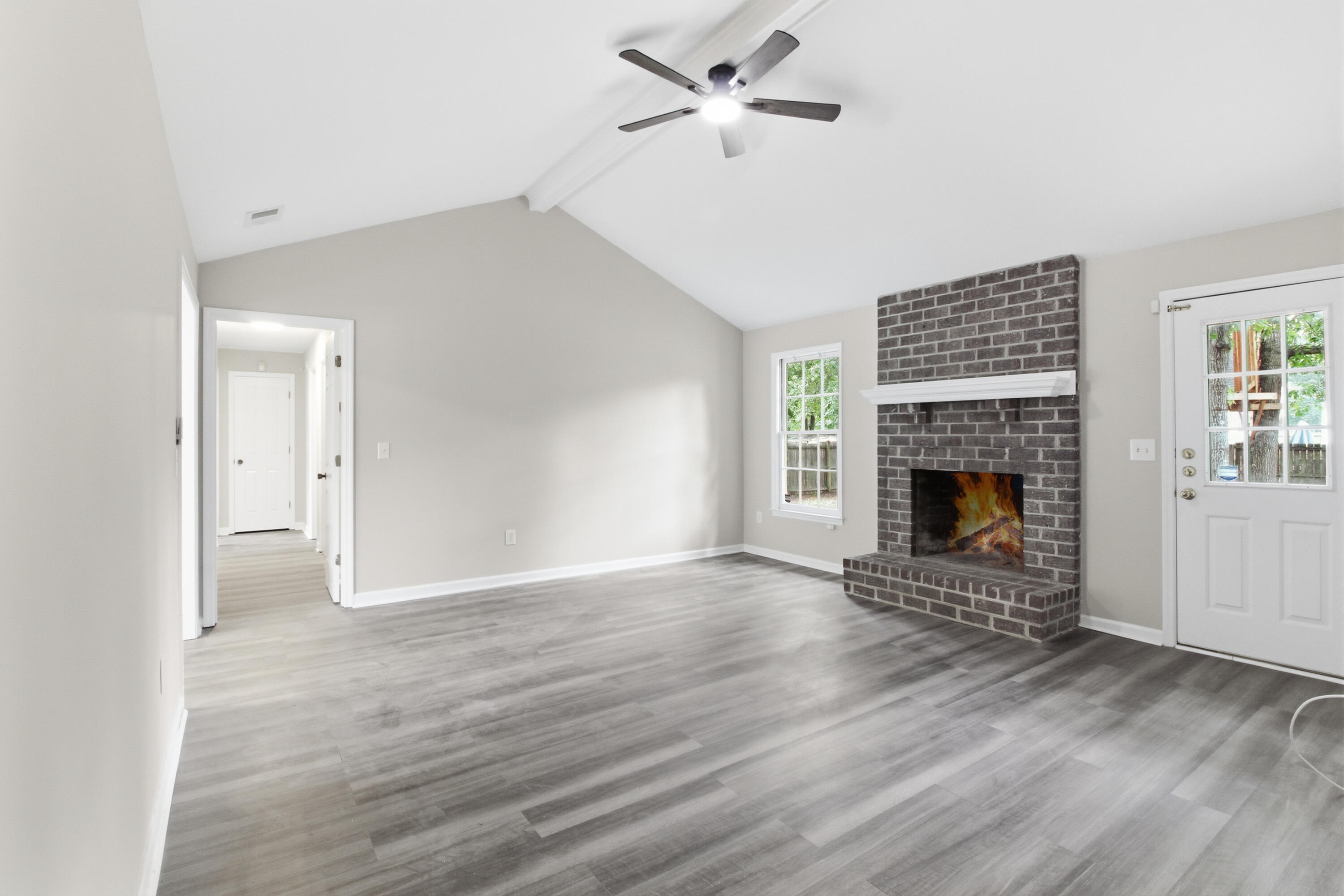 8110 Dearborne Road North Charleston, SC 29406 - Photo 12 of 38