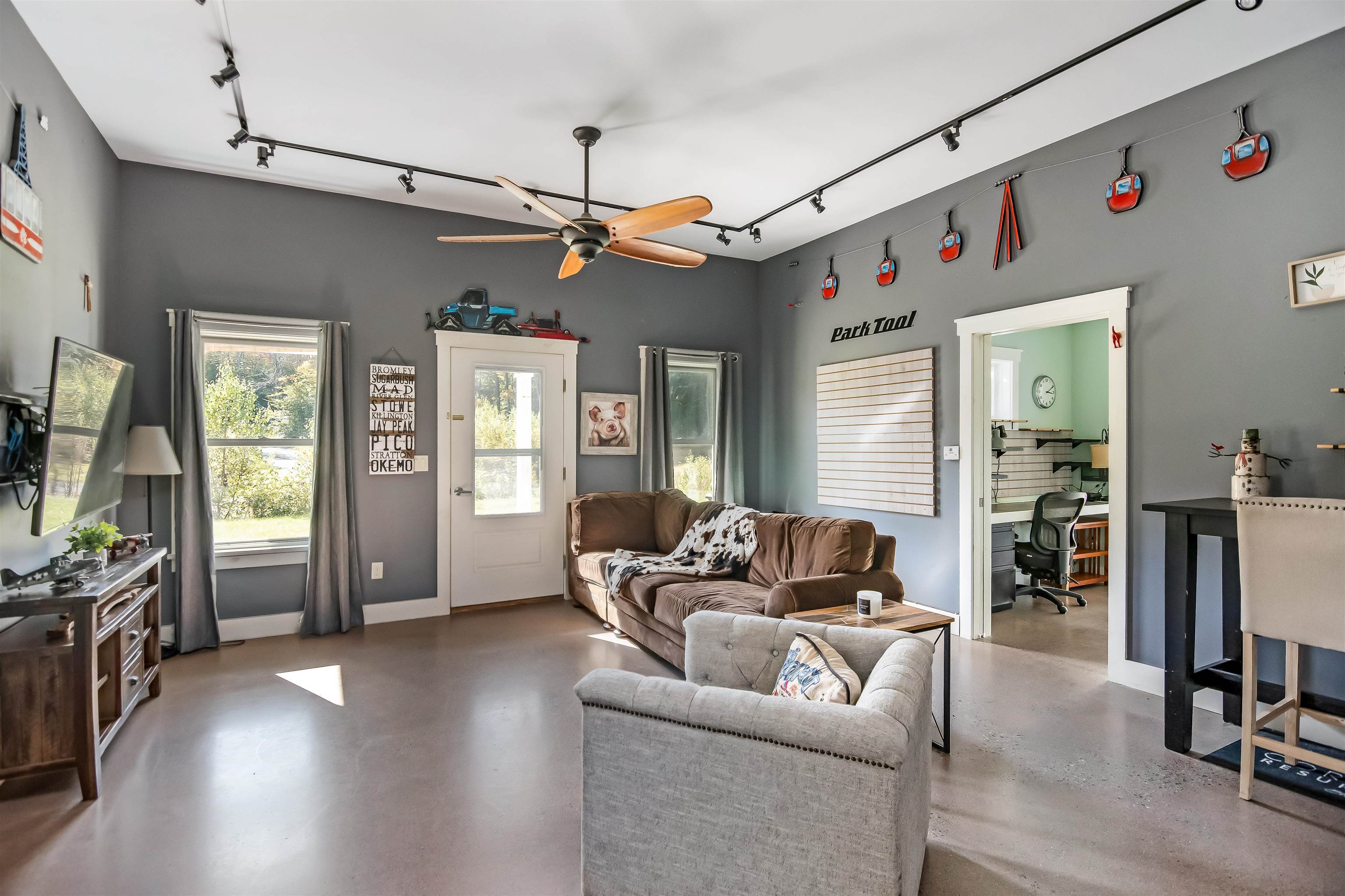 580 Moren Loop Morristown, VT 05661 - Photo 13 of 35