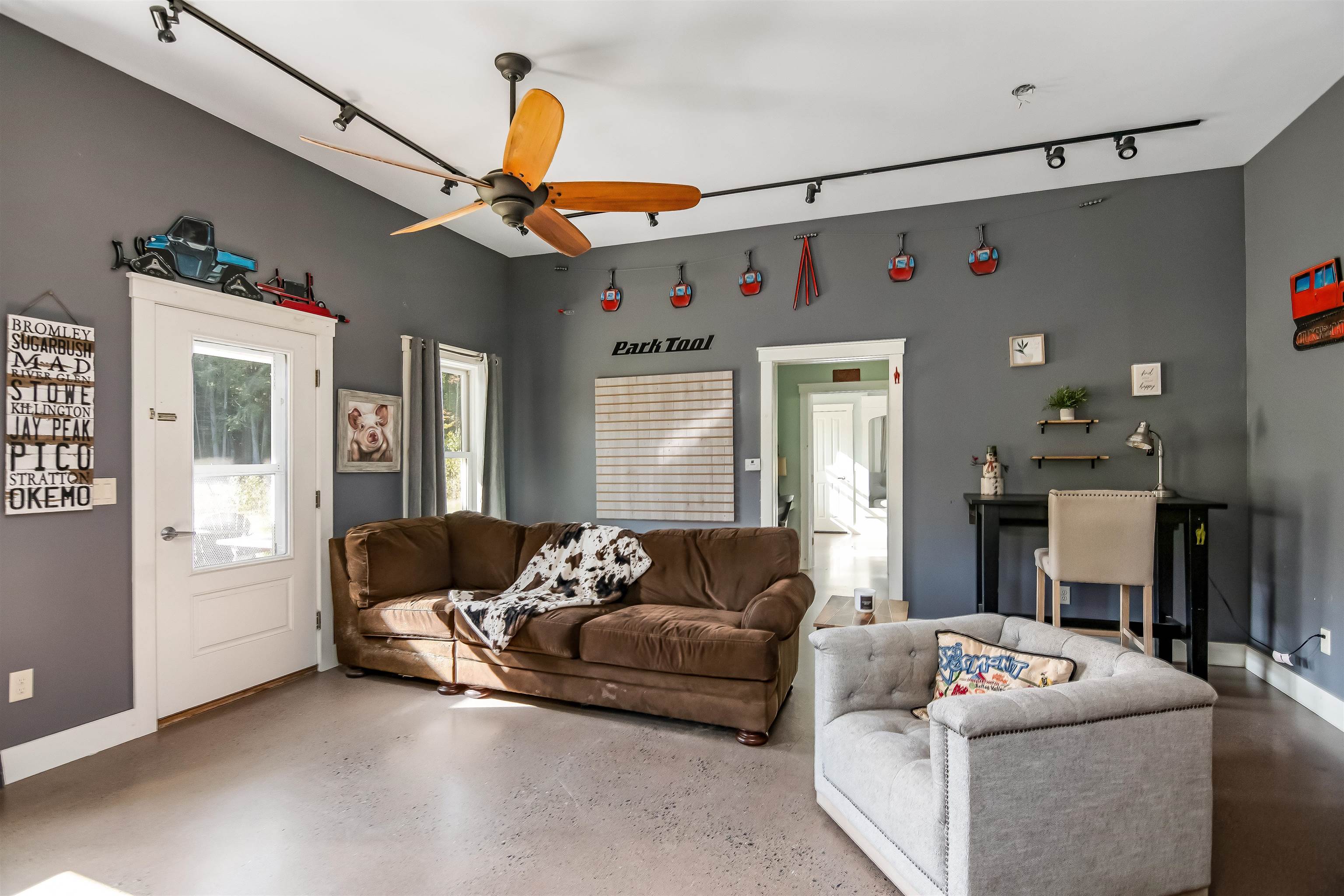 580 Moren Loop Morristown, VT 05661 - Photo 6 of 35