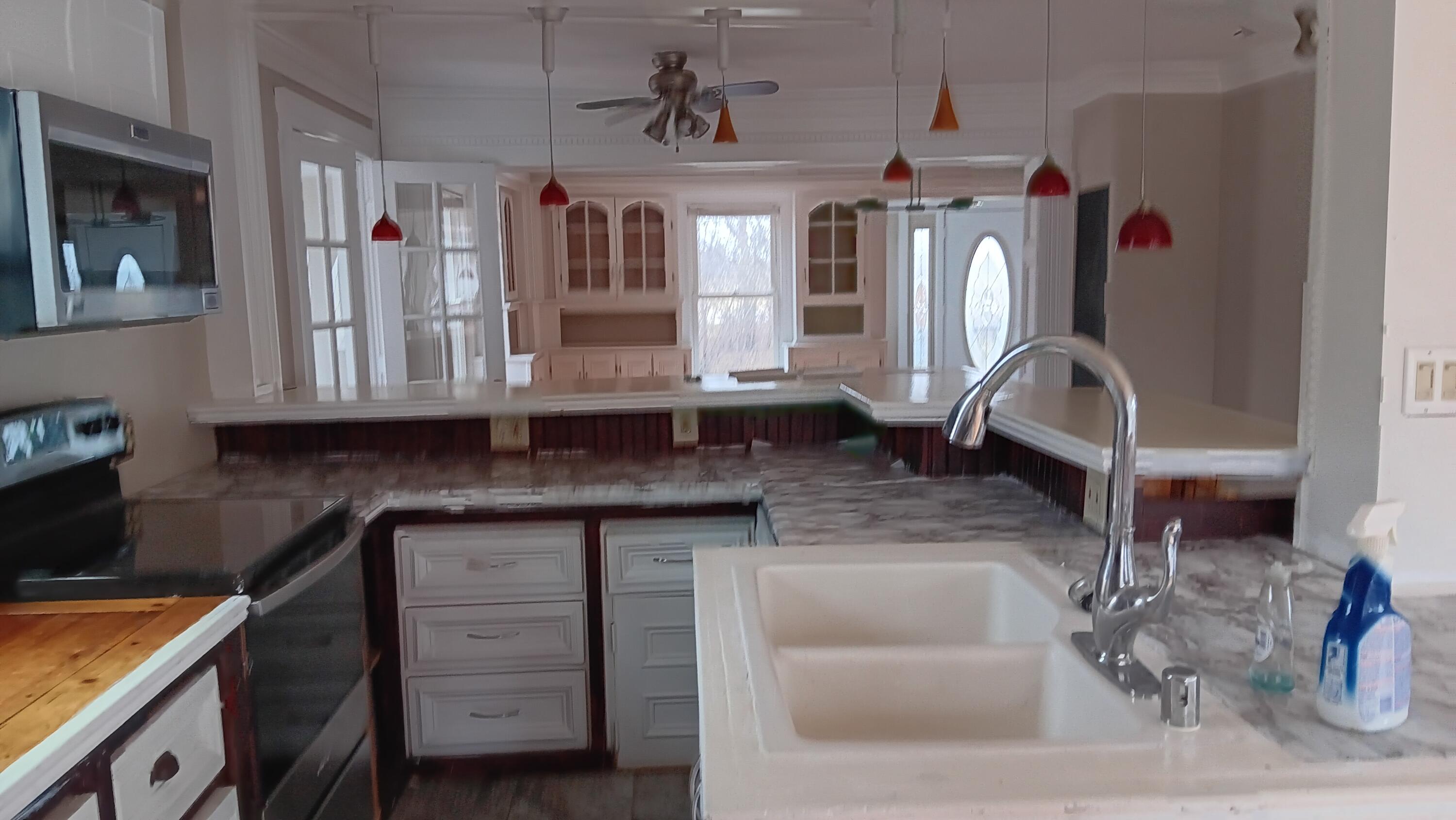 2221 Highway 83 Delafield, WI 53029 - Photo 15 of 43 1000001018