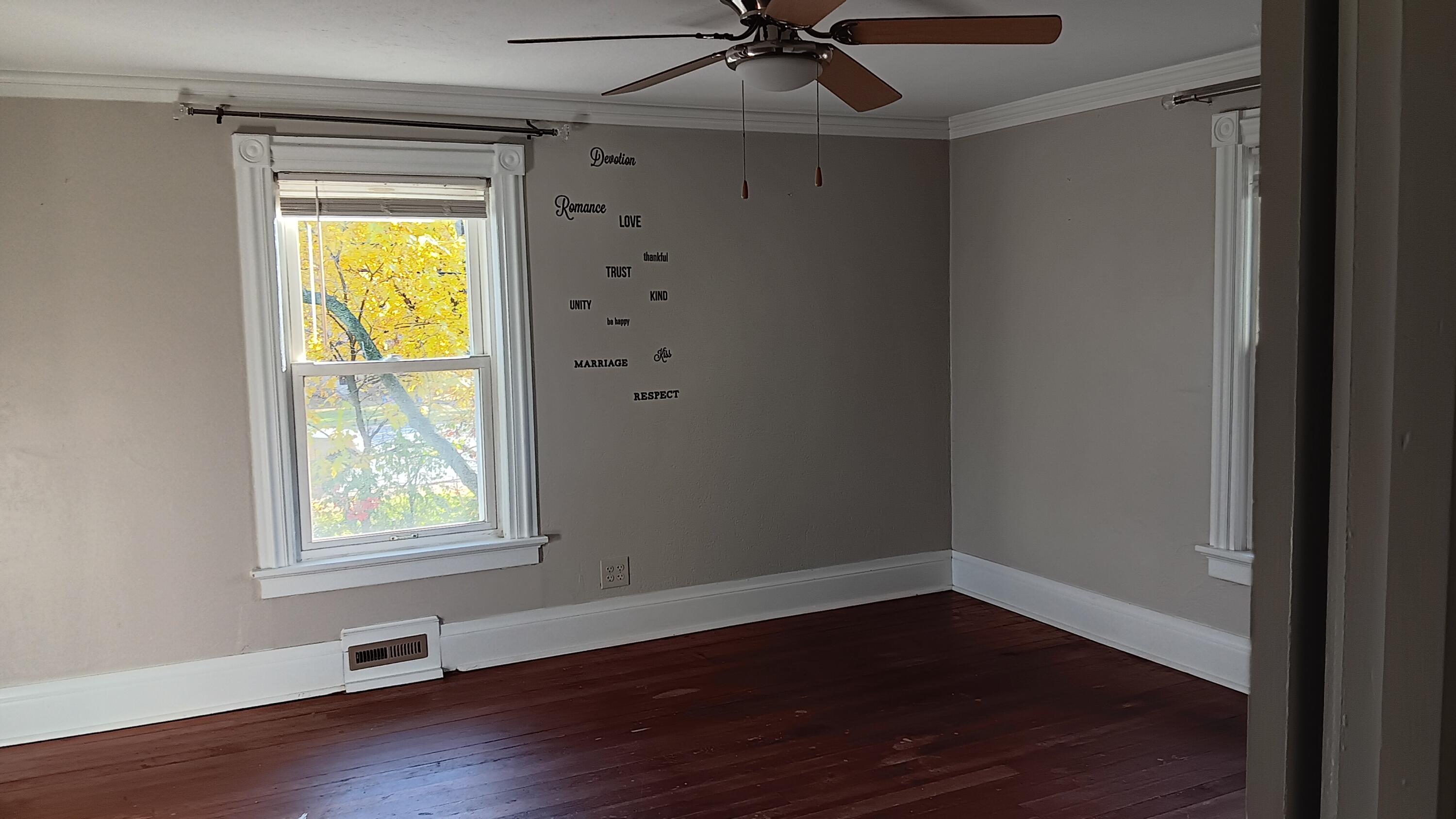 2221 Highway 83 Delafield, WI 53029 - Photo 23 of 43 Master bedroom (wlk-in closet
