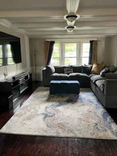 2221 Highway 83 Delafield, WI 53029 - Photo 10 of 43 Living room