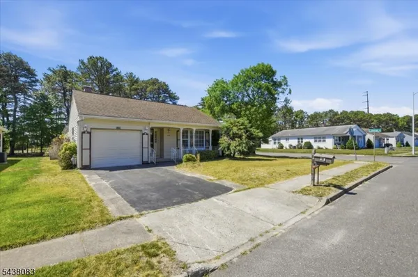 $250,000 | 112 Pulaski Boulevard, Toms River, NJ 08757