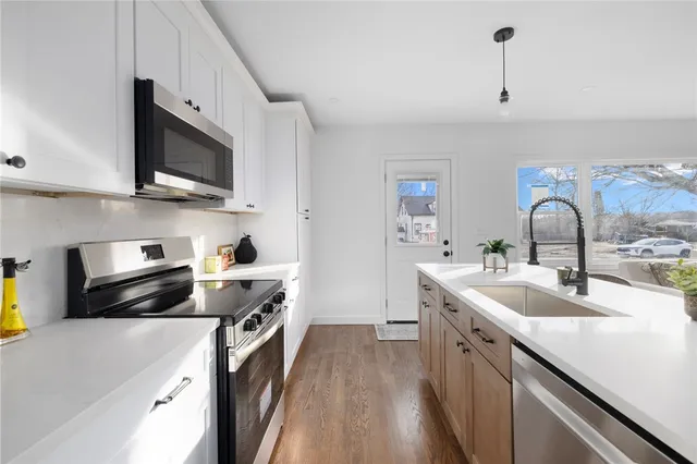 $465,000 | 26 Ledge Drive, West Warwick, RI 02893