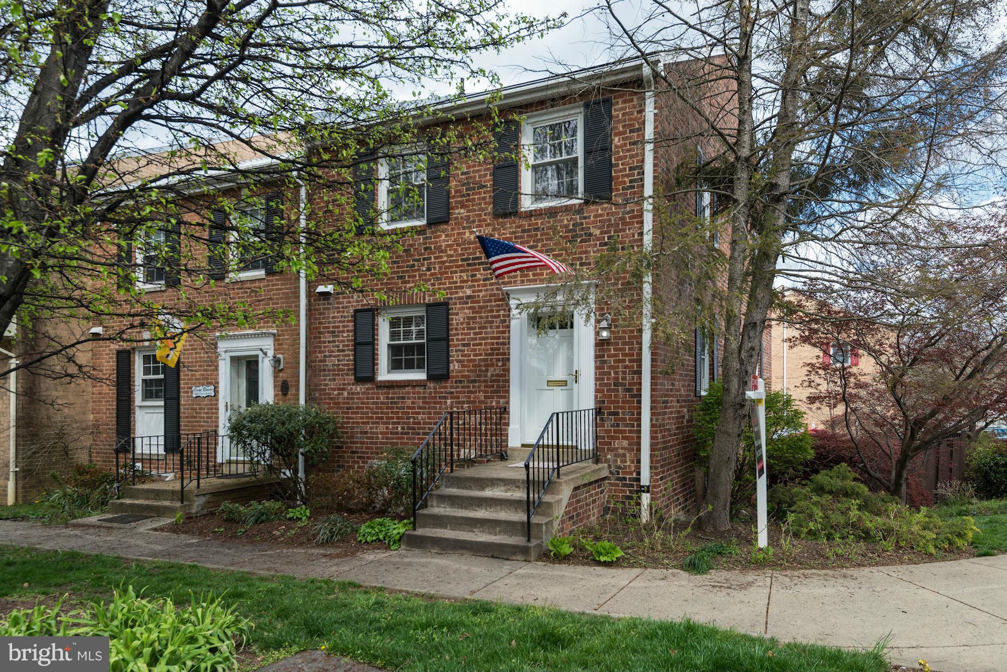 Exterior (Front)