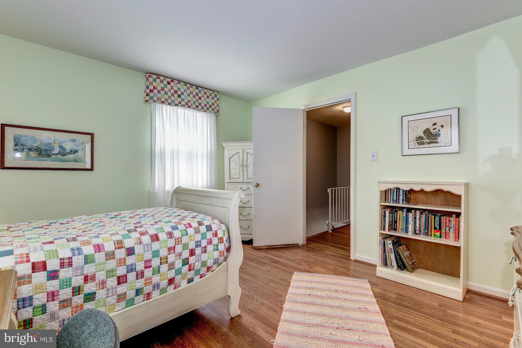 3901 Chain Bridge Road Fairfax, VA 22030 - Photo 19 of 30 Bedroom