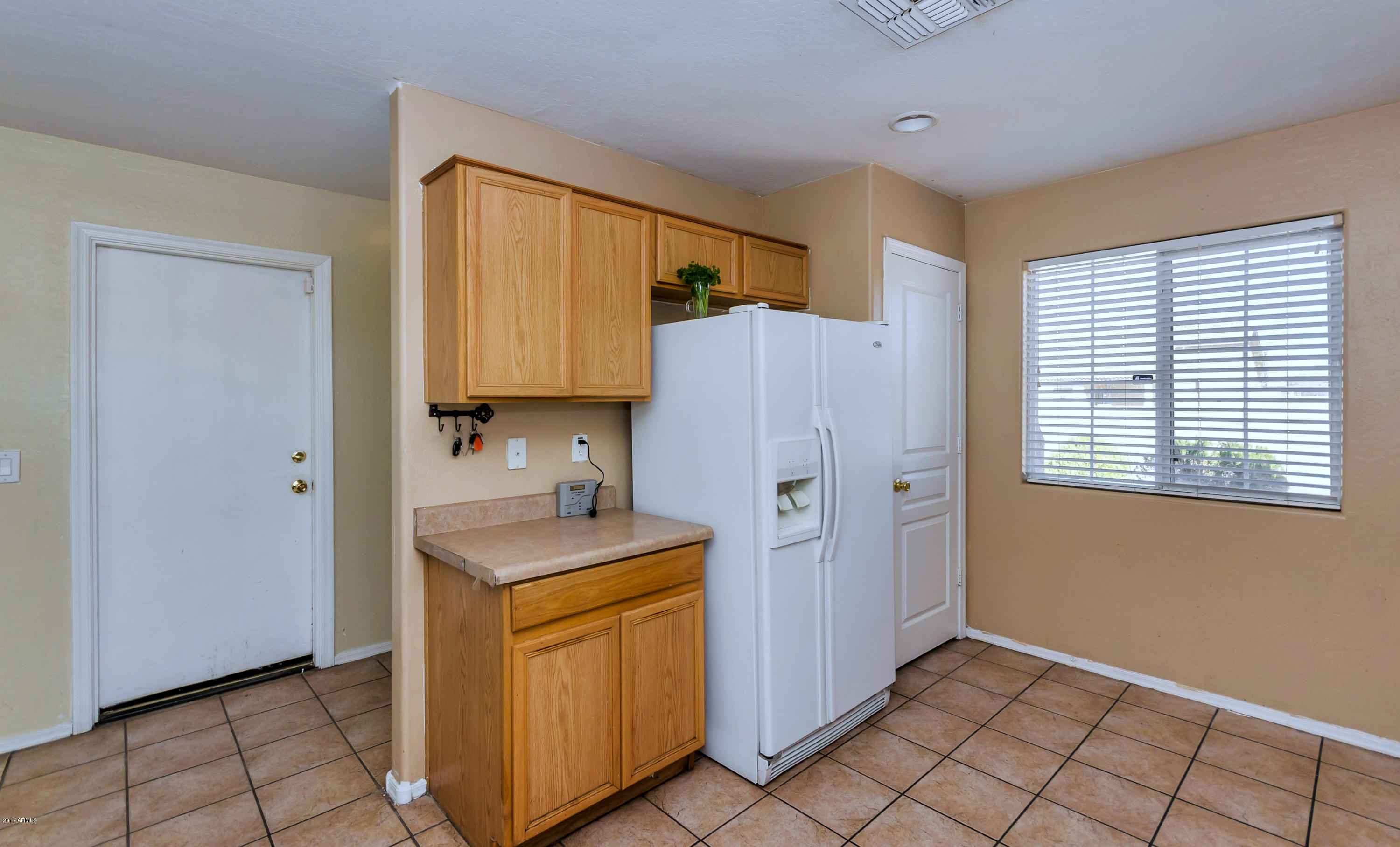 9505 West Heber Road Tolleson, AZ 85353 - Photo 5 of 25 TOD_8695