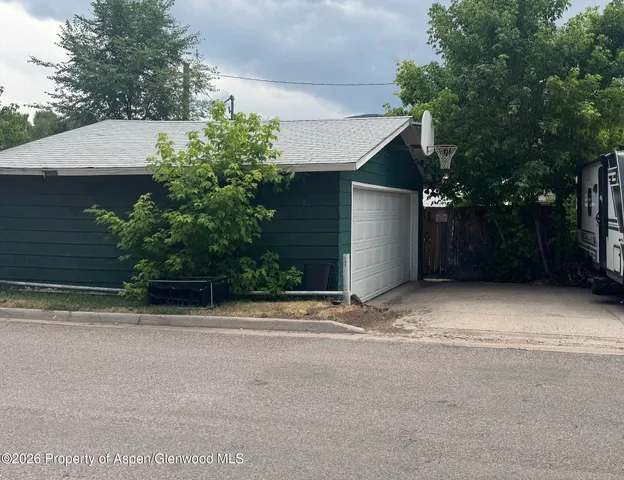 $1,720,000 | 262 Midland Avenue, Basalt, CO 81621