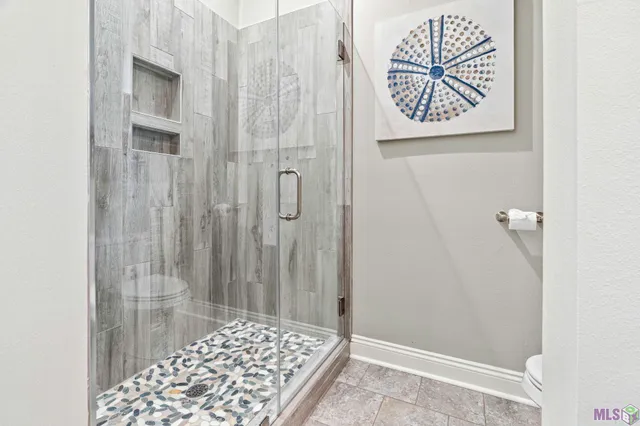 $985,000 | 1851 Highway 1, Unit 8, Grand Isle, LA 70358