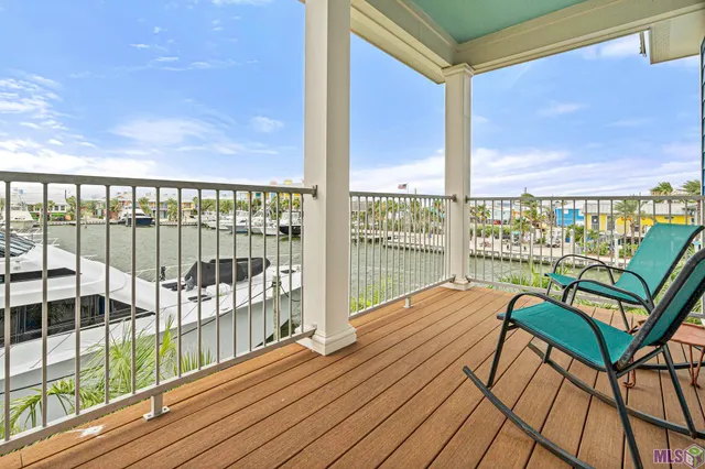$985,000 | 1851 Highway 1, Unit 8, Grand Isle, LA 70358