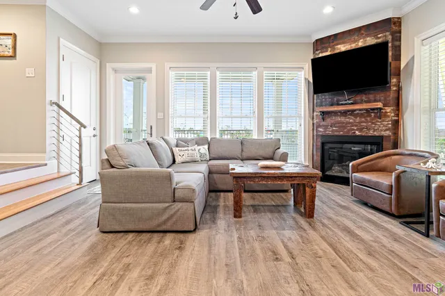 $985,000 | 1851 Highway 1, Unit 8, Grand Isle, LA 70358