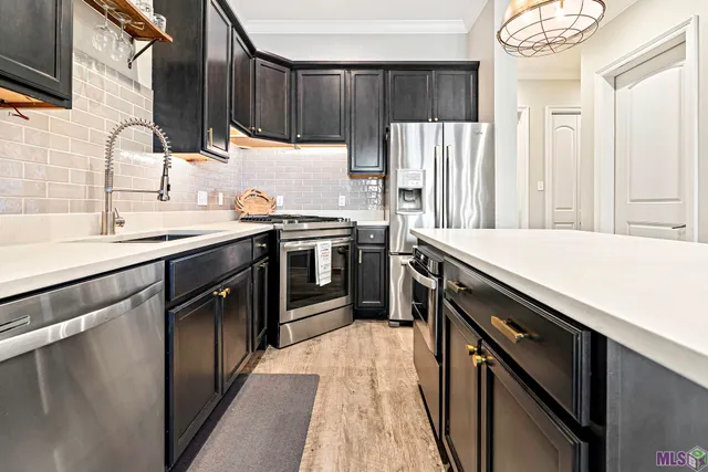 $985,000 | 1851 Highway 1, Unit 8, Grand Isle, LA 70358