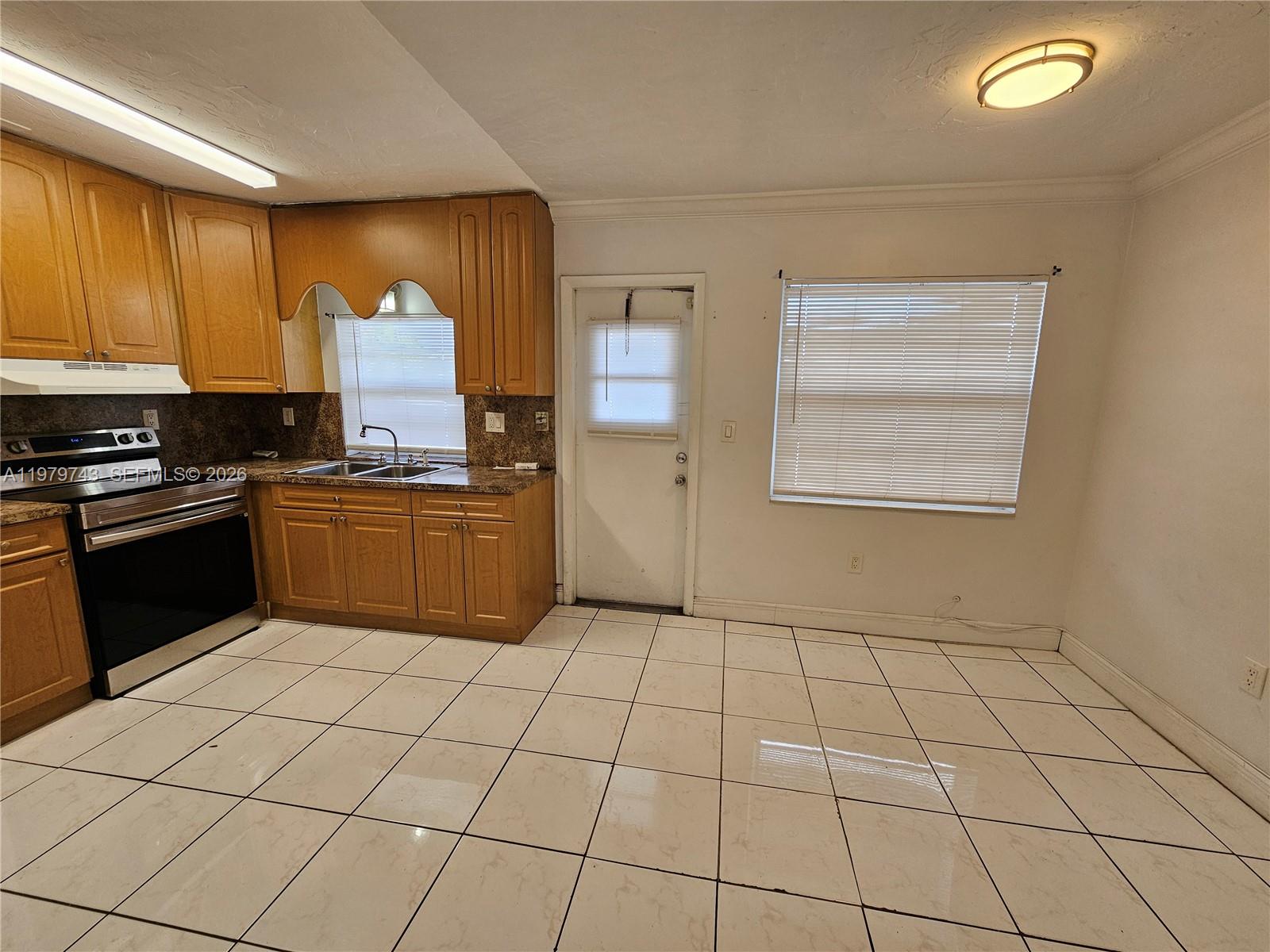 3019 Southwest 68th Terrace, Unit 5 Miramar, FL 33023 - Photo 3 of 9